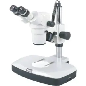 Microscópio Estereoscópico com Zoom para Pesquisa - Q7764Z-LED - QUIMIS