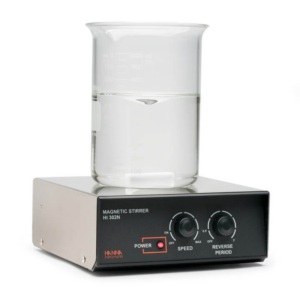 Mini-agitador magnético com tampa de aço inoxidável com reversão automática (2,5 L) (110V) - HI302N-1 - HANNA